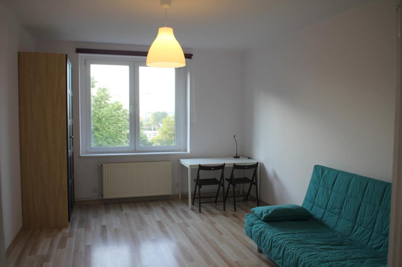 Ferienwohnung Dwuosobowy Pokoj W Mieszkaniu Czteropokojowym W Centrum Gdyni. Gdynia Exterior foto